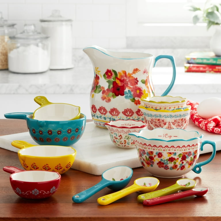 https://i5.walmartimages.com/seo/The-Pioneer-Woman-Wildflower-Whimsy-Durable-Stoneware-13-Piece-Measuring-Cup-Set_b177c452-efa3-4dd1-86b4-87d715e4b2ac_2.eb539b0a9eb1631c546caff30e8ff846.jpeg?odnHeight=768&odnWidth=768&odnBg=FFFFFF