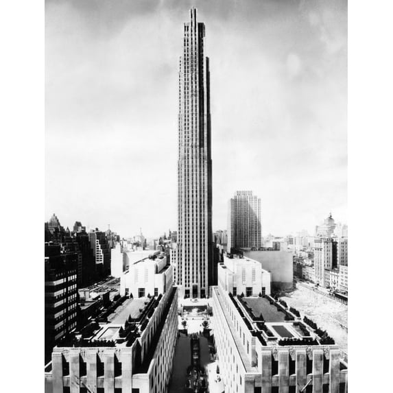 The Rca Building In Rockefeller Center History (24 x 36)