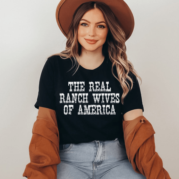 The Real Ranch Wives Of America Tee Black Heather S Peachy Sunday T-Shirt