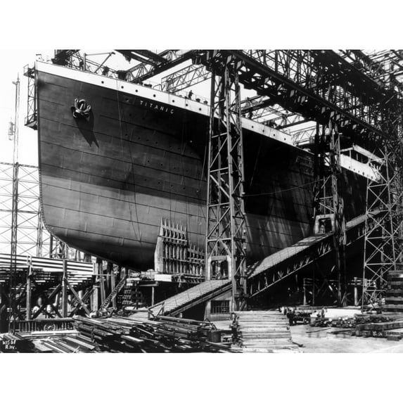 The Rms Titanic Under Construction. Built With A Double Bottom It Was Two City Blocks Long And 92 Feet Wide History (