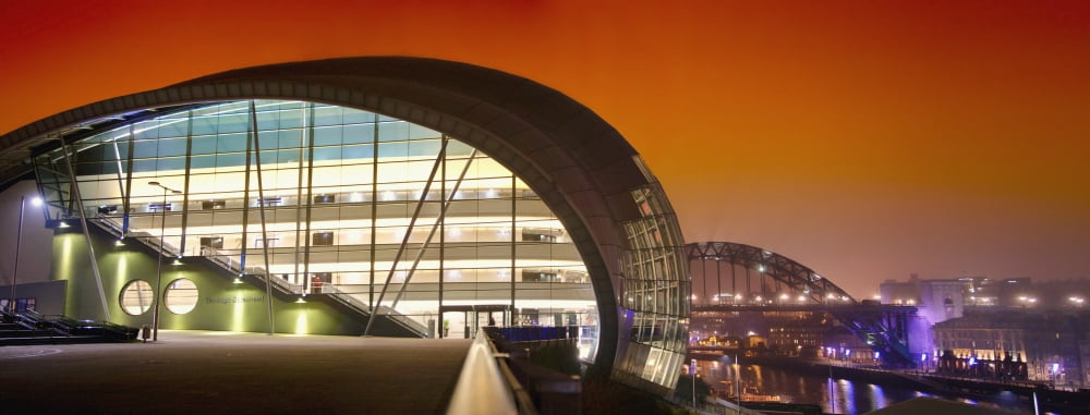 The Sage And River Tyne Illuminated At Night Gateshead Tyne And Wear England Canvas Art - John Short Design Pics (35 x 13)