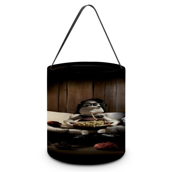 The Secret of Kells portable Candy Bag:durable,stylish patterns,spacious,comfortable handles,versatile.20x21cm(7.9x8.3in)