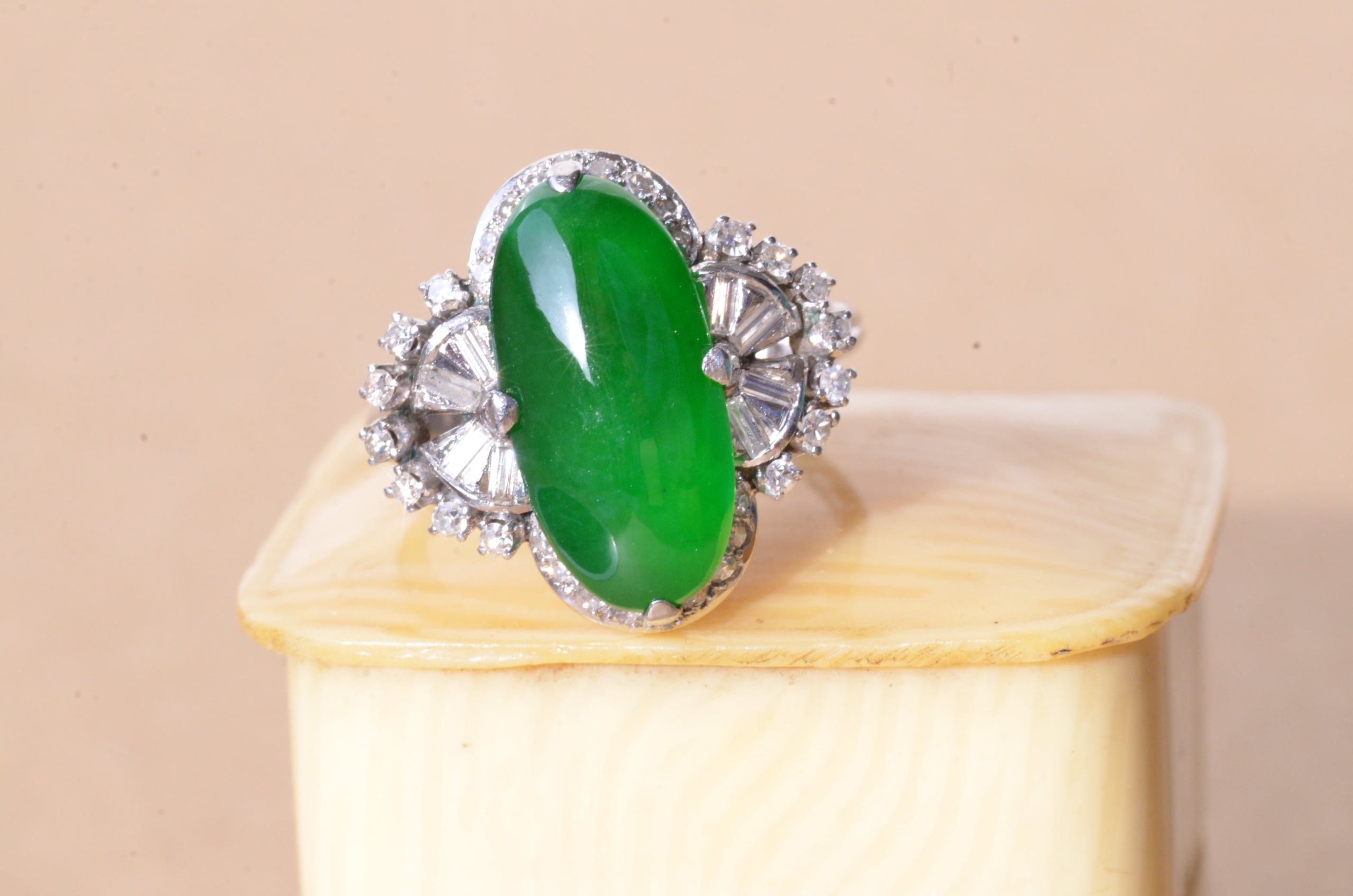 THE SHANGHAI : Outstanding Signed Imperial A Fei Cui Jadeite Jade Ring in Platinum set with Diamonds