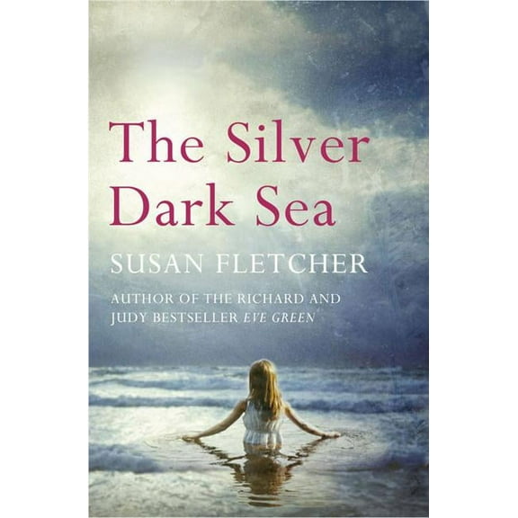 The Silver Dark Sea, (Paperback)