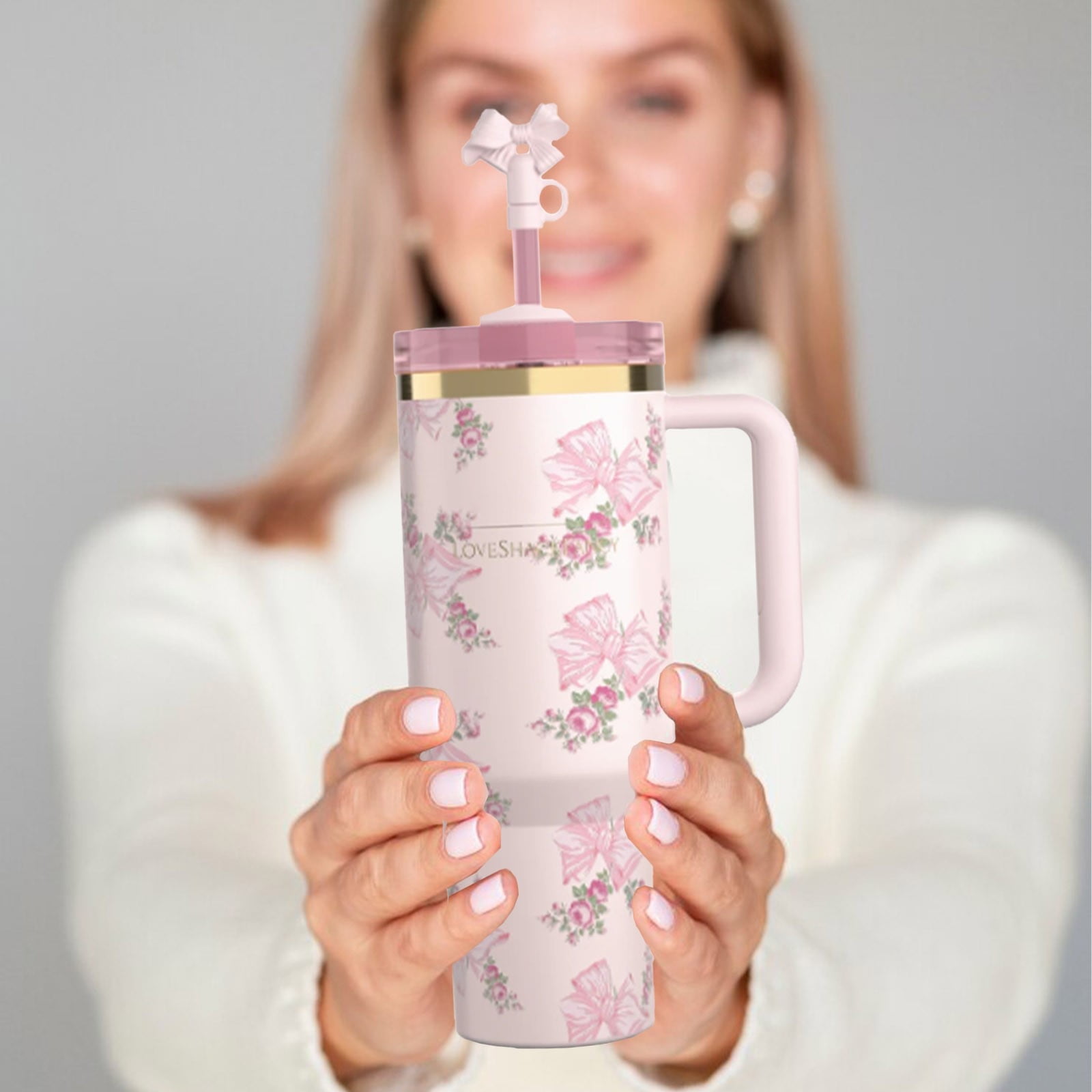 The Stanley X LoveShackFancy Holiday Quencher,40 OZ,Rosa The Stanley X LoveShackFancy Holiday Quencher,40 OZ,Rosa