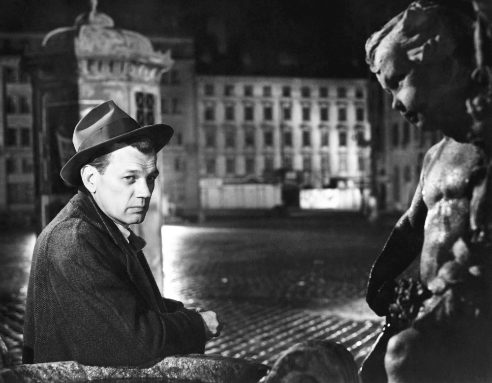 The Third Man Canvas Art - (20 x 16)