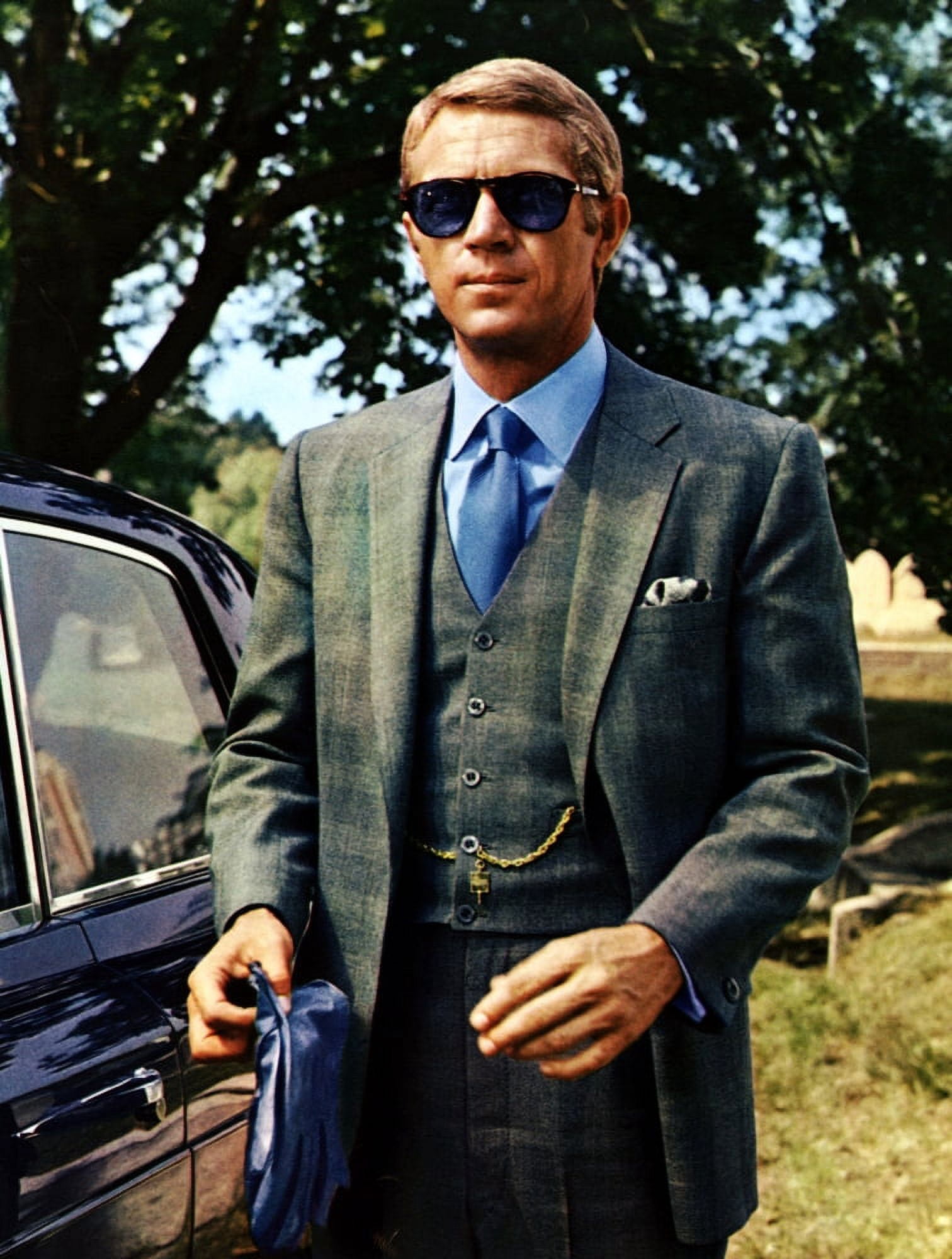 The Thomas Crown Affair Canvas Art - (16 x 20)