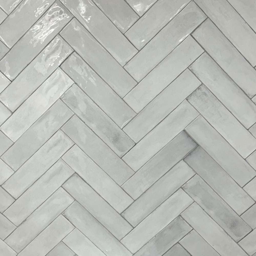 The Tile Life Waverly White Ceramic Subway Tile - 3 x 12 in. - Polished - 24-Piece - Wall & Backsplash