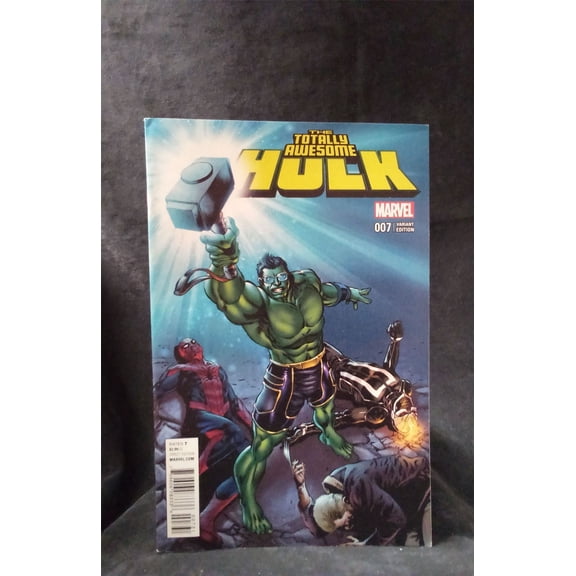 Pre-Owned The Totally Awesome Hulk #7 Variant Cover 2016 Marvel Comics Comic Book