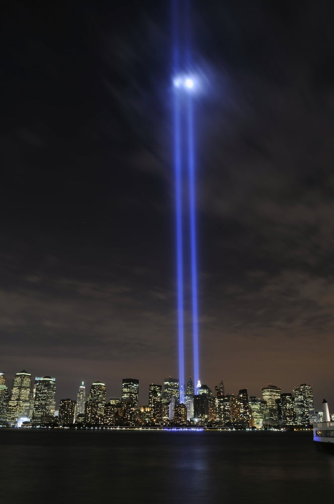 The Tribute in Light memorial Canvas Art - Stocktrek Images (23 x 35)