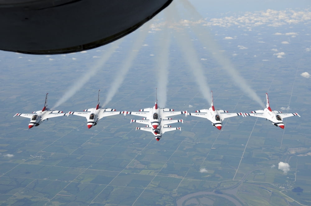The US Air Force Thunderbird demonstration squadron in formation Canvas Art - Stocktrek Images (35 x 23)