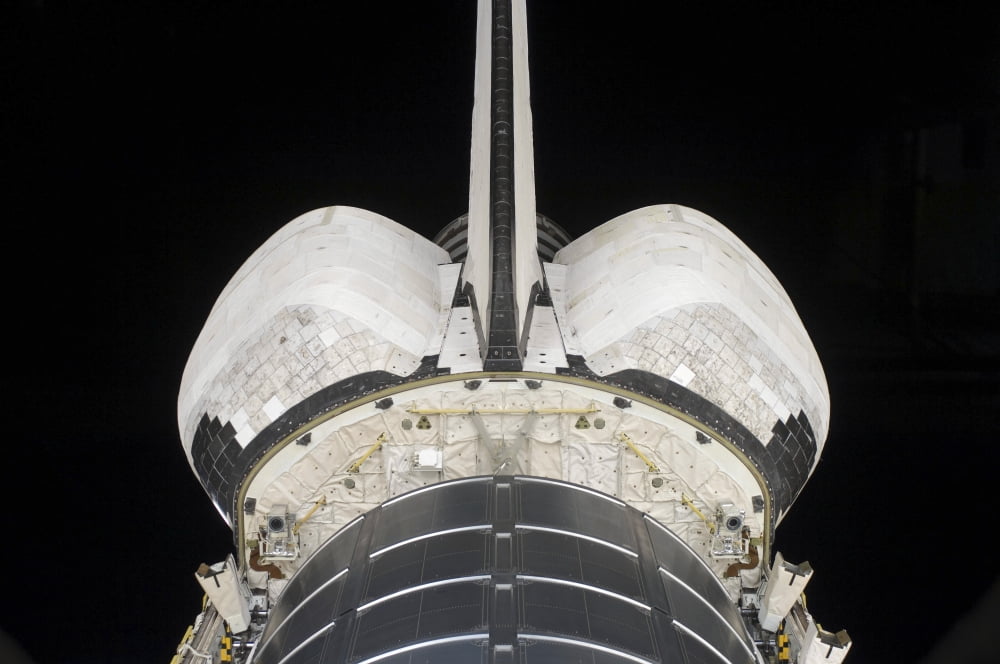 The aft portion of the Space Shuttle Endeavour Canvas Art - Stocktrek Images (35 x 23)
