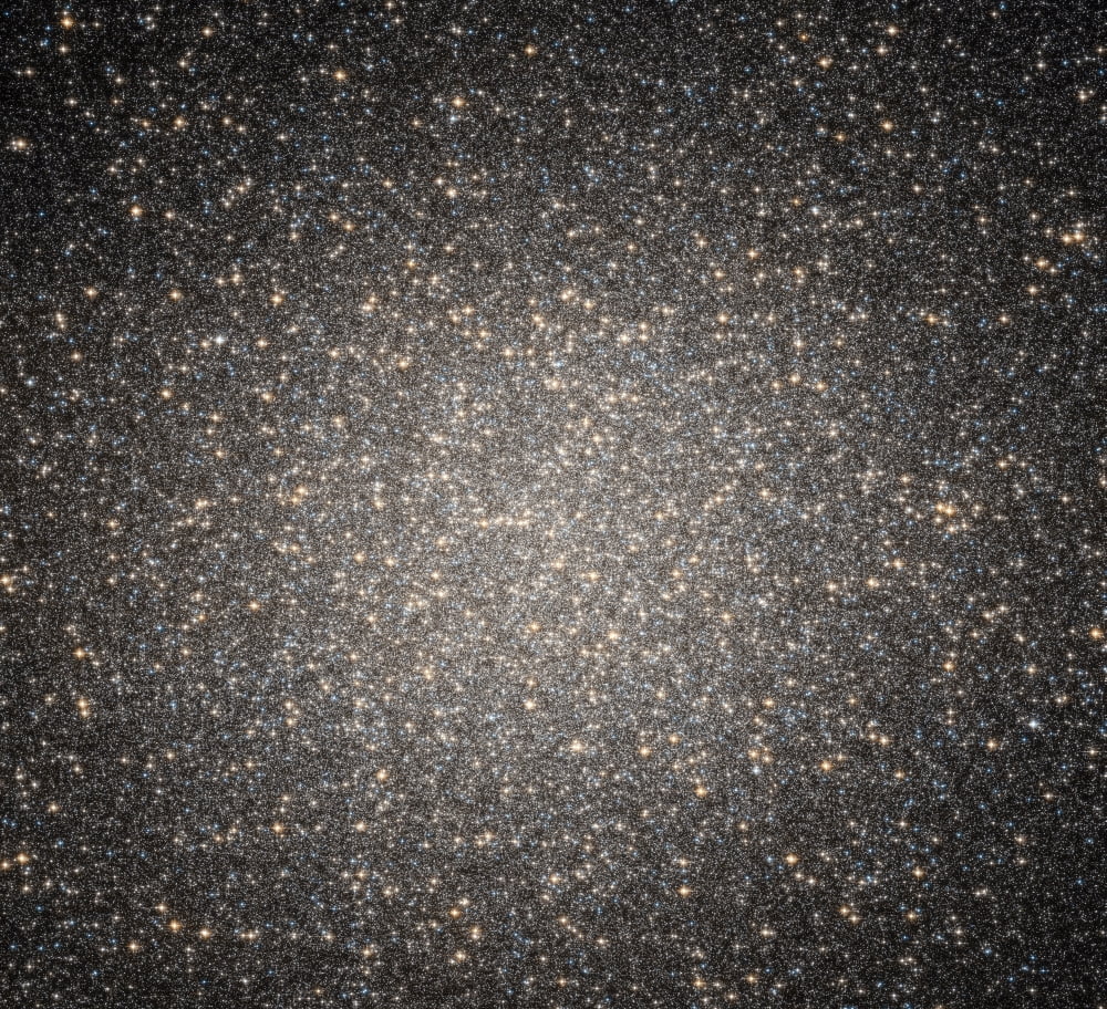 The core of the globular cluster Omega Centauri Canvas Art - Stocktrek Images (30 x 27)