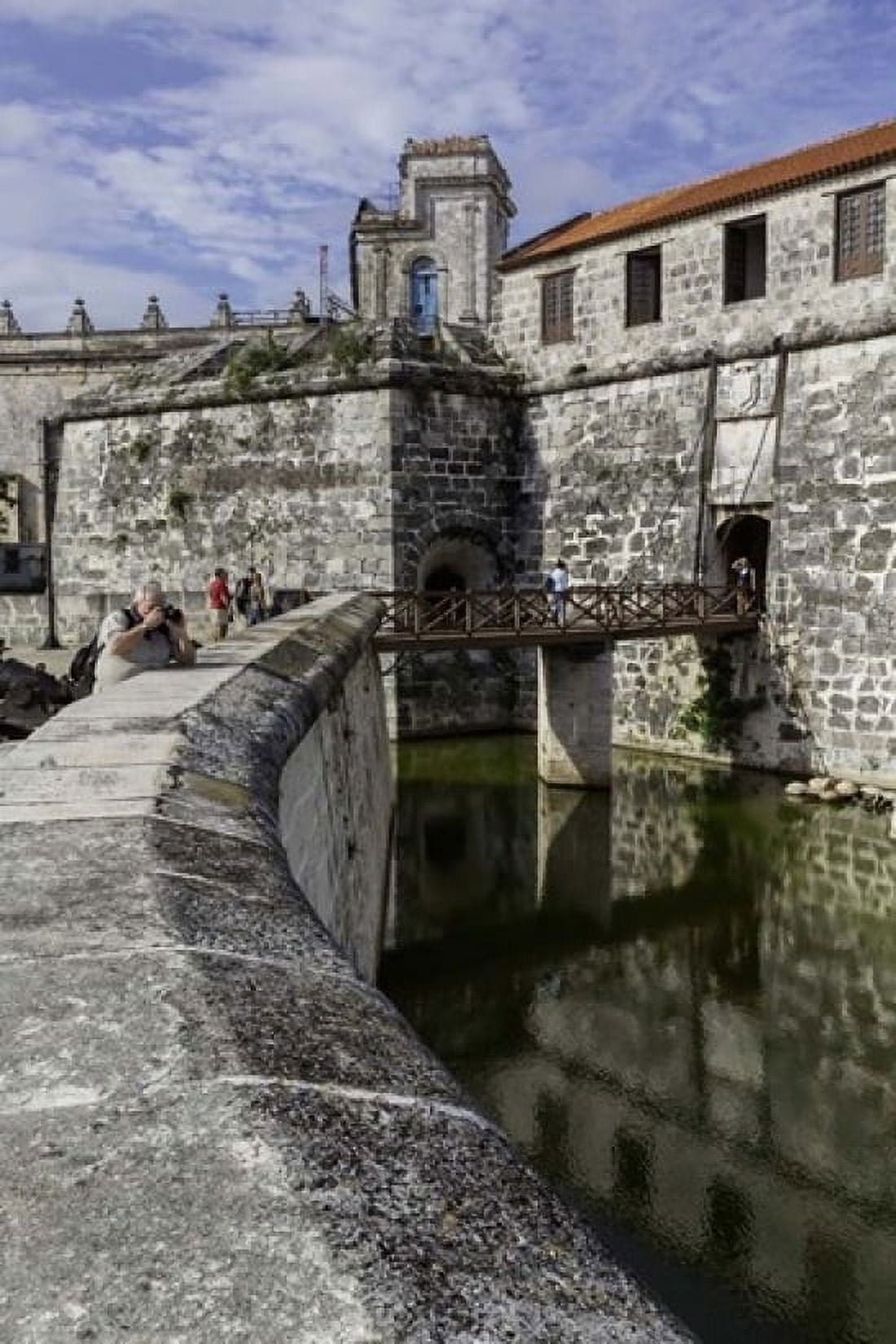 The fortress of La Fuerza in Havana Cuba Canvas Art - Adam Jones DanitaDelimont (13 x 19)
