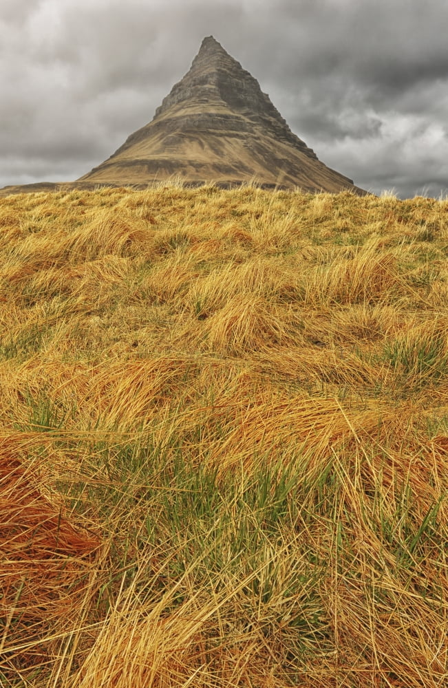 The mountain kirkjufell on the snaefellsnes peninsula grundarfjorour iceland Canvas Art - Robert Postma Design Pics (12 x 19)