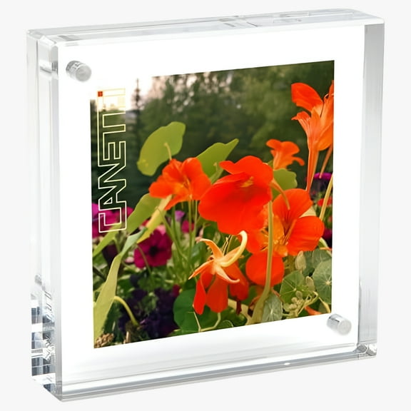 The original Museum MAGNET BLOCK 6x6 FRAME by Canetti - 6x6