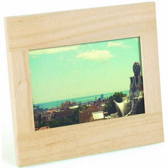 The original Umbra SIMPLE 4x6 frame in NATURAL stain wood - 4x6