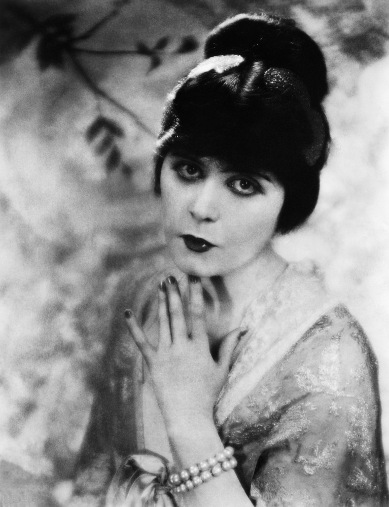Theda Bara Canvas Art - (16 x 20)