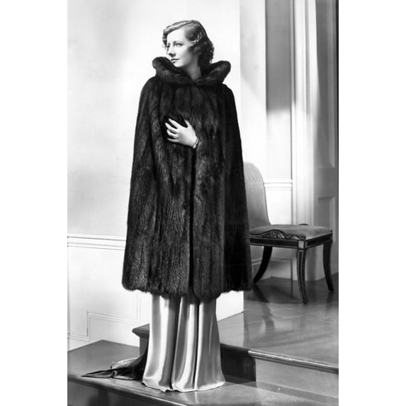 Theodora Goes Wild Irene Dunne 1936 Photo Print (16 x 20)