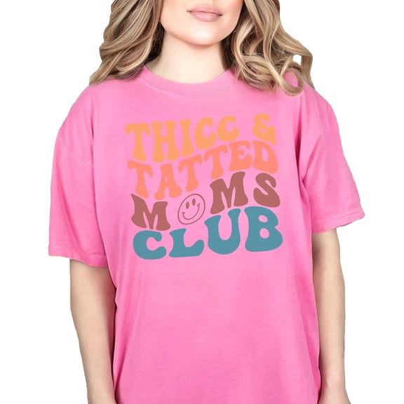 Thicc and Tatted Moms Club, Group Name for Tattooed Mothers Quote, Groovy Retro Wavy Text, Crunchberry Comfort Colors T-Shirt, Large