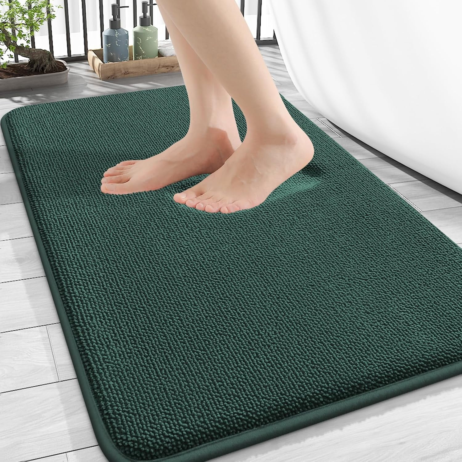 Thick Memory Foam Bath Mat Rug 24x16, Extra Soft Absorbent Bathroom Rug, Quick Dry Bath Mats, Non-Slip, Machine Washable Carpet for Bathroom, Tub and Shower, Home Decor Accessories, Beige
