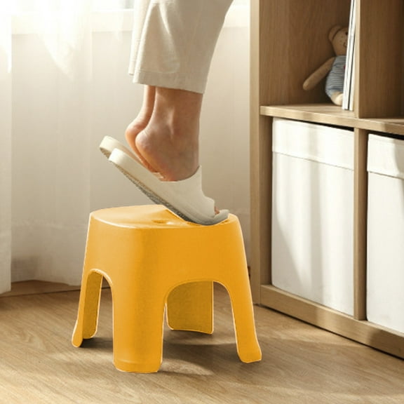 Thickened Plastic Mini Stool - Lightweight & Sturdy Step Stool for Home, Living Room, Bathroom, Shoe Changing - 20.5x19.5x16cm - Red/Yellow/Green/Beige