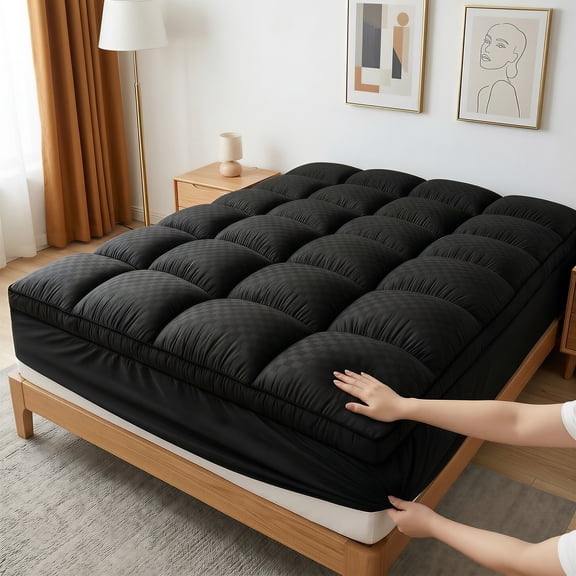 Thickened mattress protector,fluffy and breathable,machine washable, comfortable, soft and durable, improves sleep quality, suitable for Twin/Full/Queen/King sizes.(black,King)
