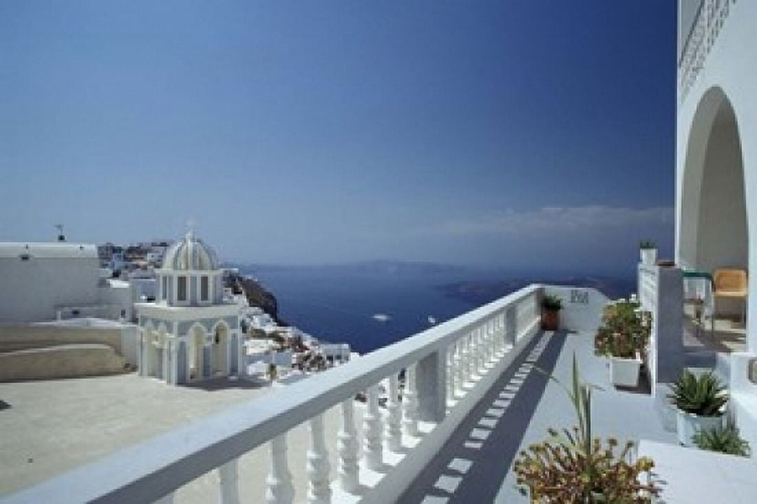 Thira and the Caldera Santorini Cyclades Islands Greece Canvas Art - Michele Molinari DanitaDelimont (18 x 12)