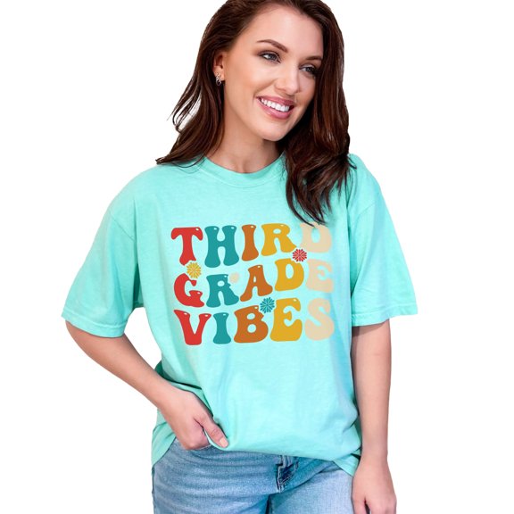 Third Grade Vibes, Quote for Elementary School Teachers, Groovy Retro Wavy Text, Chalky Mint Comfort Colors T-Shirt, XL