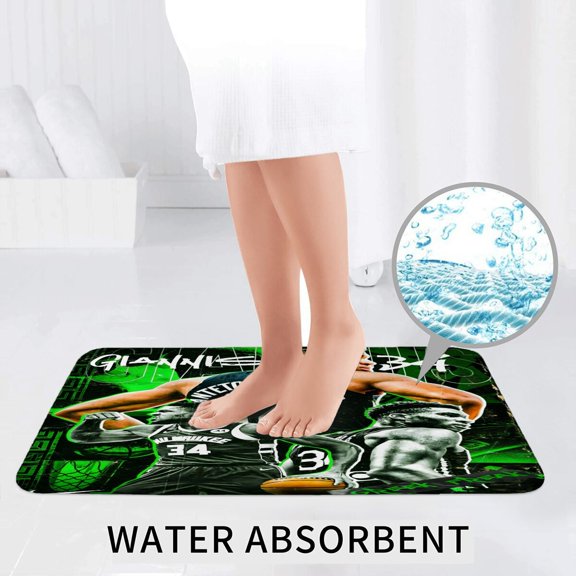 This Giannis and Antetokounmpo plush floor mat combines comfort and practicality.23.6"x15.7"(60 cm x 40 cm)