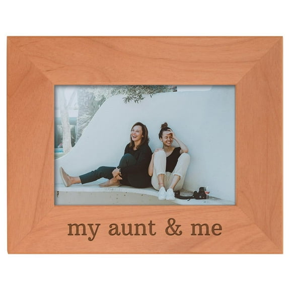 ThisWear New Aunt Gifts Aunt Me New Aunt Natural Wood Engraved 4x6 Landscape Picture Frame Wood