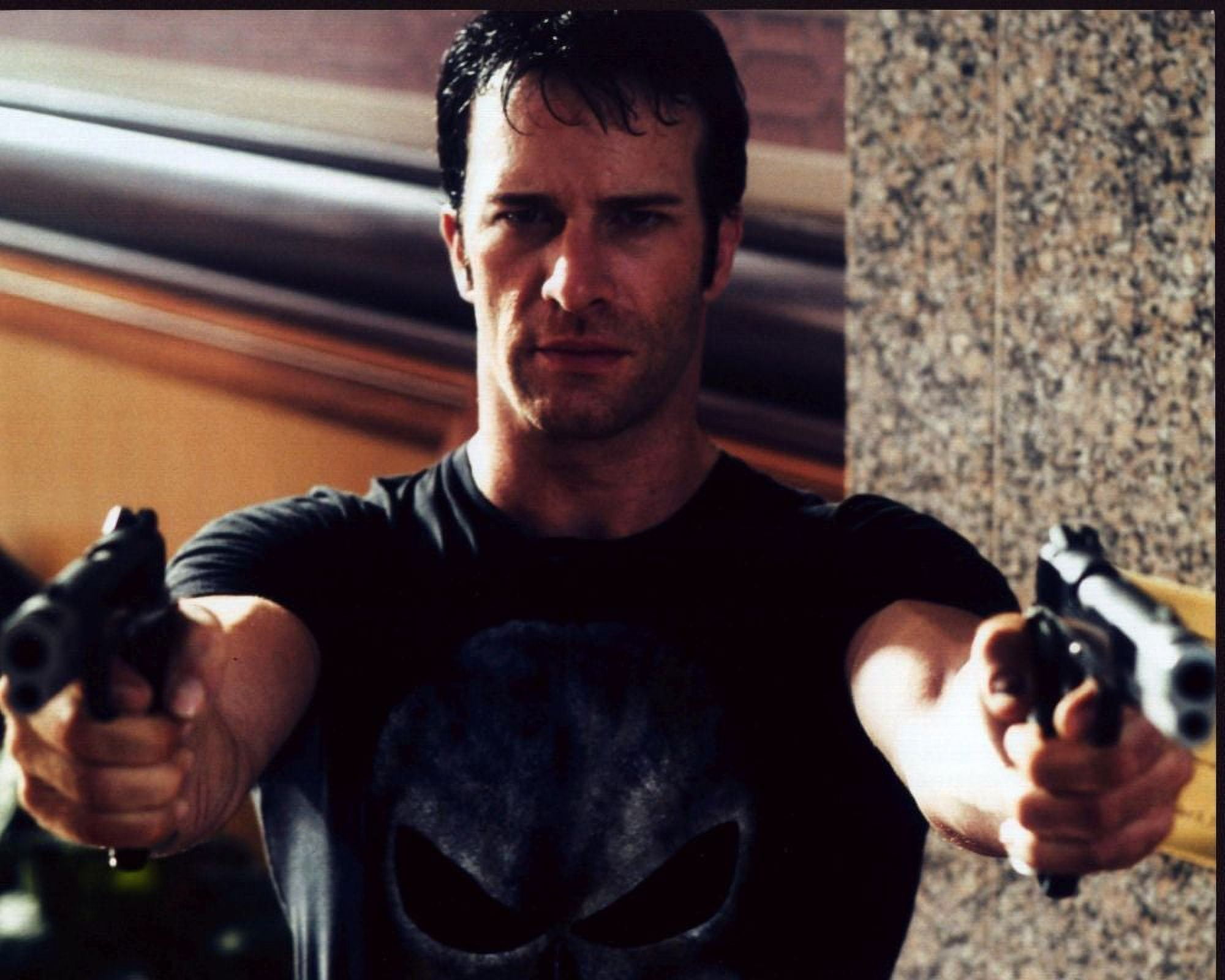 Thomas Jane With Two Guns In The Punisher Photo Print (8 x 10) - Item