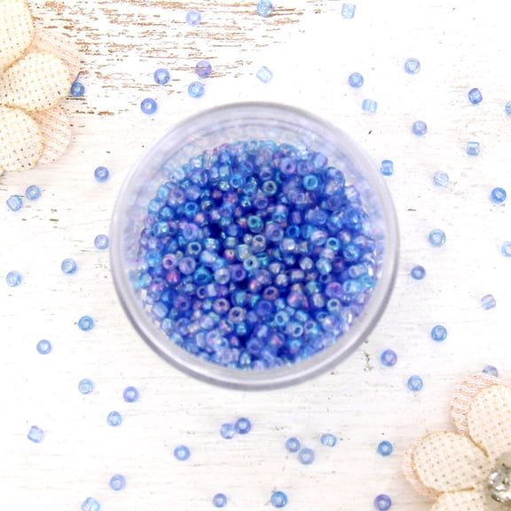 Threadart Blue Glass Seed Beads - Size 12 - Round - 12g Per Pack Approx. 900 Beads