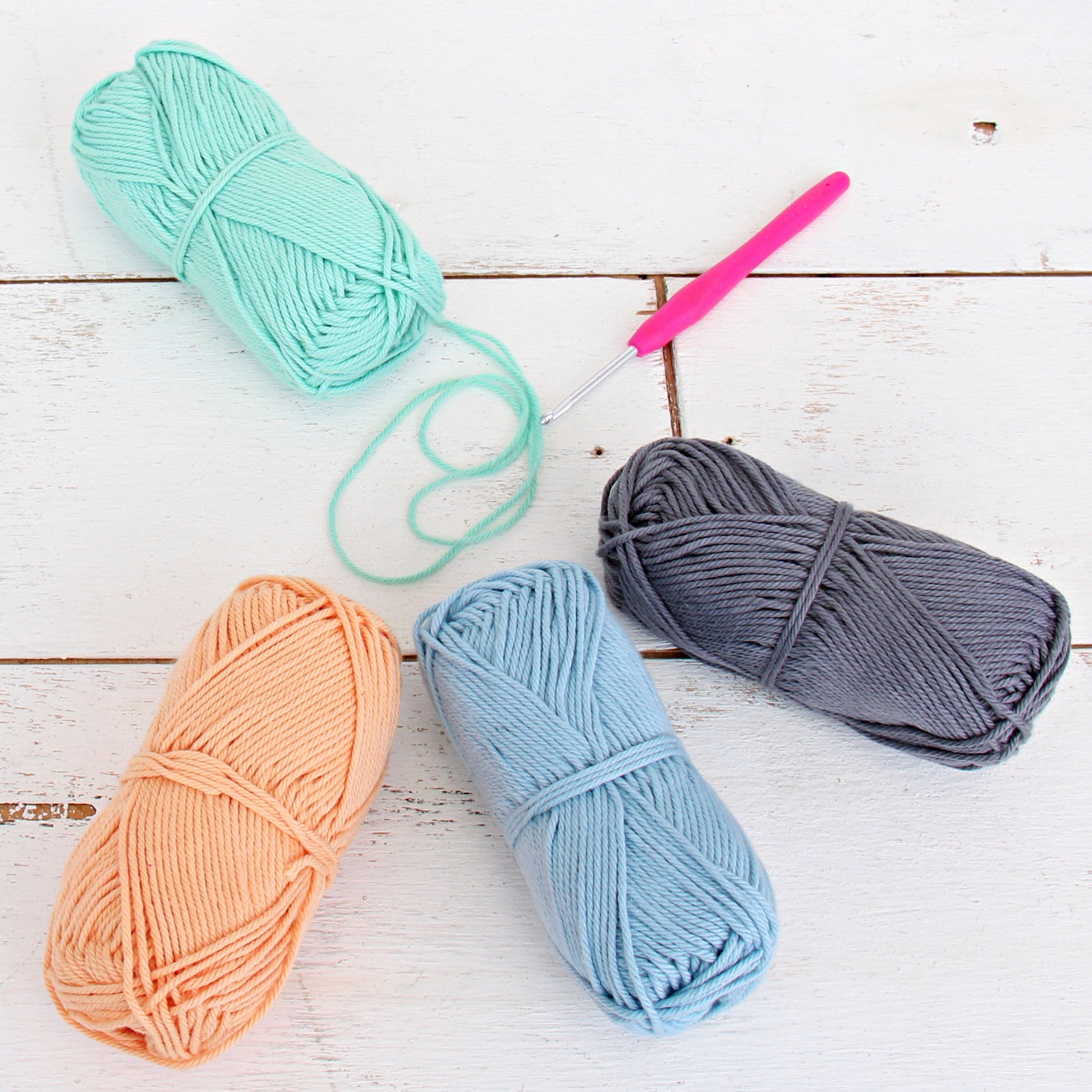 speckled yarn – not your average crochet