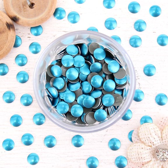 Threadart Hot Fix Metallic Nailheads 4mm - Lt. Sapphire - 4 gross - 576 Nailheads Per Package