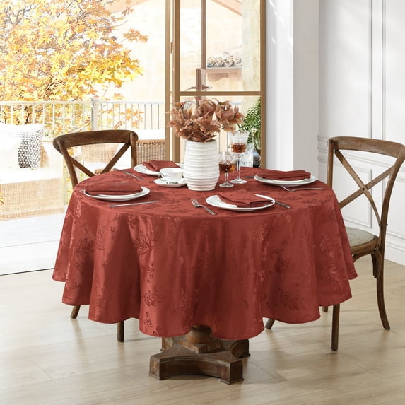 Threadmade Elegant Woven Leaves Jacquard Damask Tablecloth, Spice - 70"W x 70"L Round