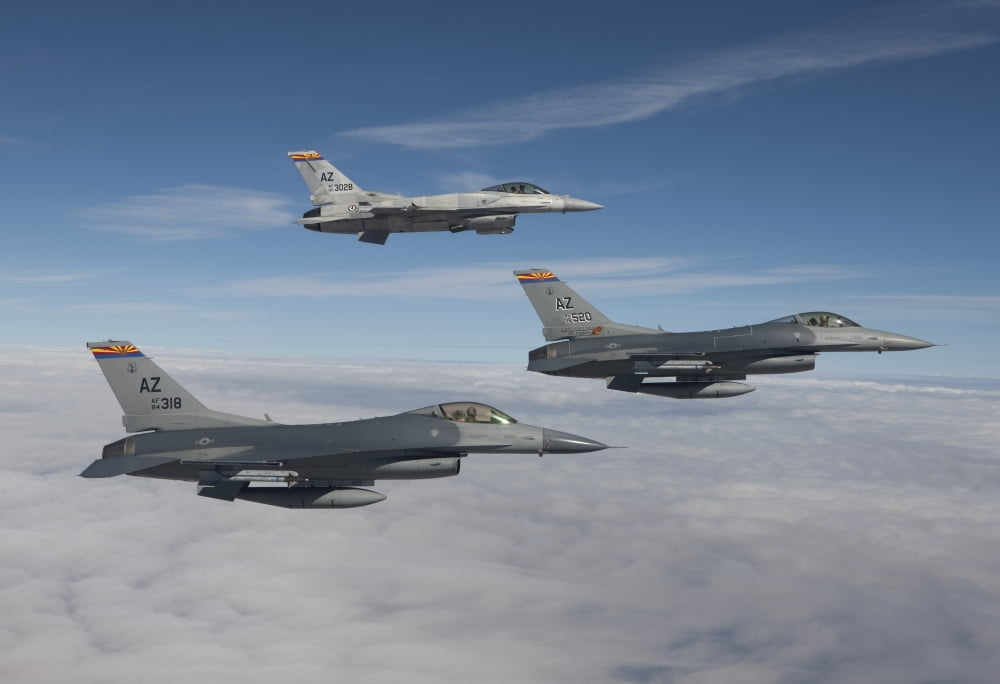 Three F-16s fly in formation over Arizona Canvas Art - HIGH-G ProductionsStocktrek Images (18 x 12)