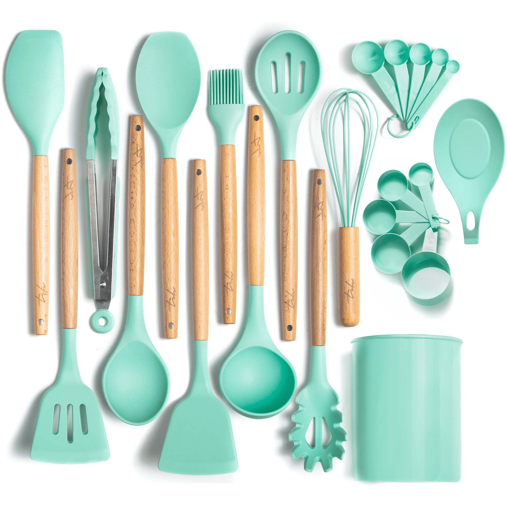 Lettuce and turquoise kitchen utensils – License Images – 13267496 ❘  StockFood