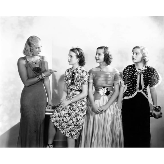 Three Smart Girls Photo Print (20 x 16)