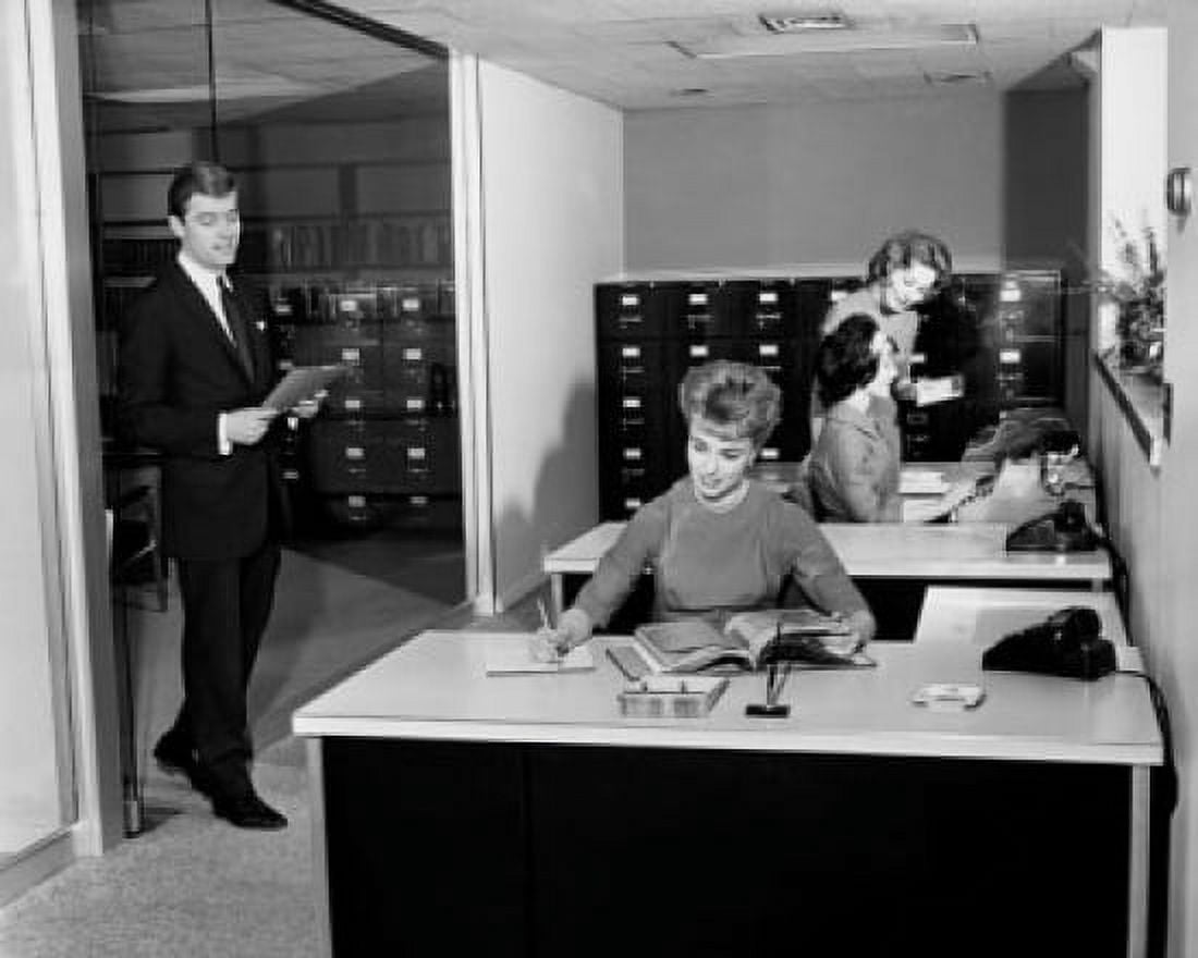 Three businesswomen with a businessman in an office Canvas Art - (18 x 24)
