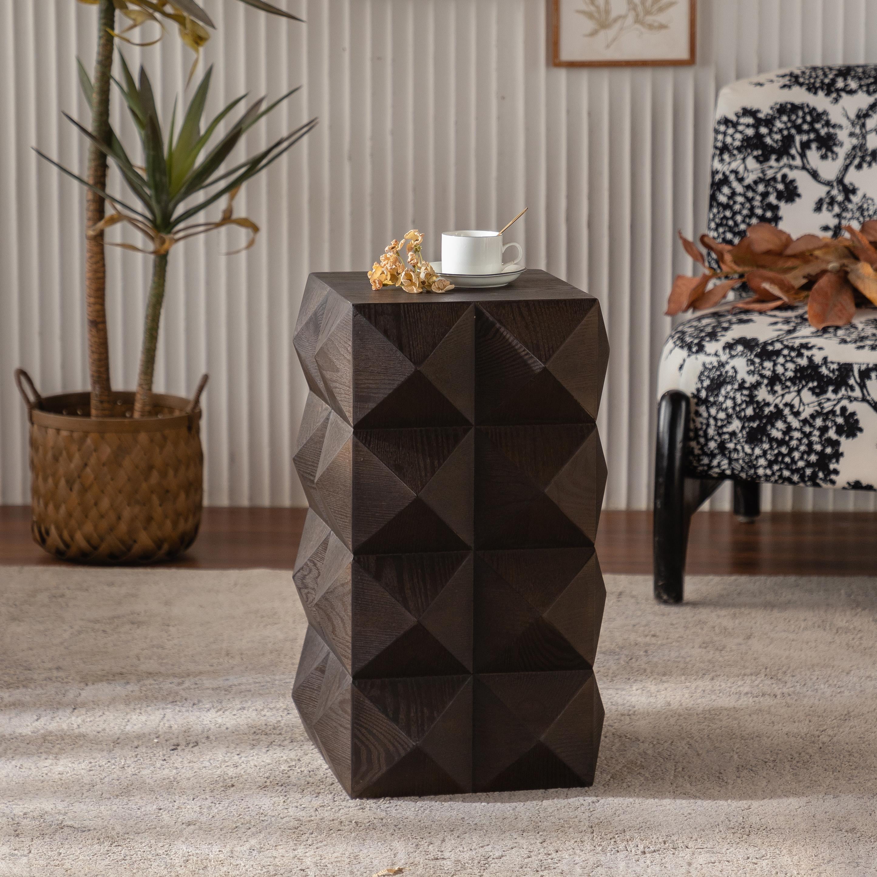 Three-dimensional Embossed Pattern Design Retro Side Table,Retro Wooden Nightstand, Height 23.62", Natural