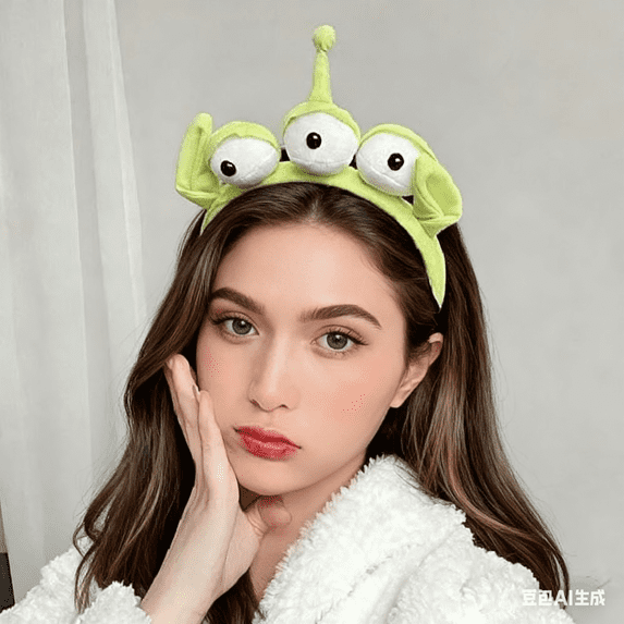 Three-eyed Alien Monster Headband Headband Plush Cute Headband Headwear