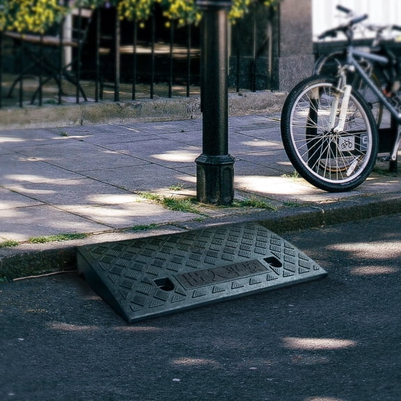 Threshold Ramp Portable Step Mat Ramp Mat Lightweight Curb Ramps Heavy Duty Ramp Mat for Vehicles (Black)