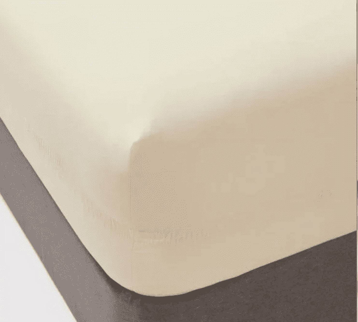 Threshold Ultra Soft 300 Thread Count Cotton Twin Sized Fitted Mattress