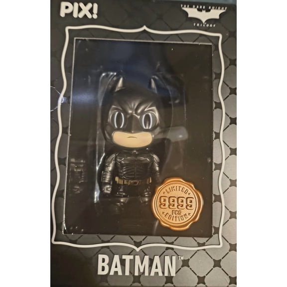 Thrilljoy Batman The Dark Knight Trilogy Hero Vinyl Figure Limited 9999 Pcs Edition (Open)