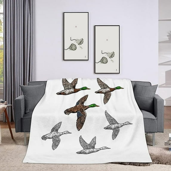 Throw Blanket 60x80 Inch,Black White Merry Christmas Text Cozy Soft Lightweight Fuzzy Flannel Blanket 80x60 Inch Suitable for Couch Bed Sofa Living Room in All Seasons