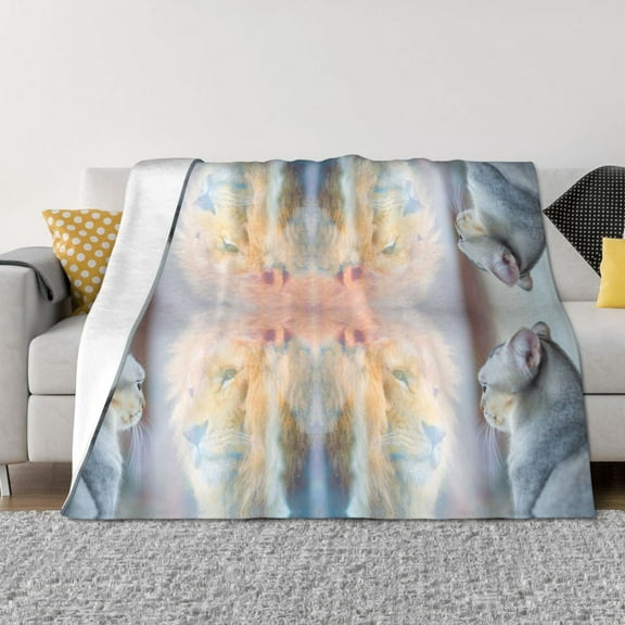 Throw Blanket for Couch - The Cat Looks in the Mirror Soft Comfy Lightweight Cozy Warm Throw Blanket, Fuzzy Plush Flannel Blanket & Throws for Sofa and Bed All Season