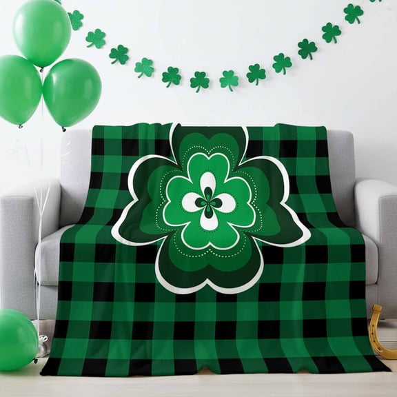 Throw Blanket Fleece Throw Blanket 40x50in, Saint Patrick's Day Celtic Knots Shamrock Soft Lightweight Bed Blankets Buffalo Lattice Fuzzy Couch Blankets for All Season