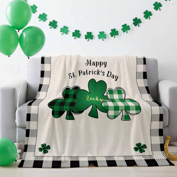 Throw Blanket Fleece Throw Blanket 40x50in, St. Patrick's Day Green Buffalo Shamrocks Soft Lightweight Bed Blankets Black White Plaid Border Fuzzy Couch Blankets for All Season