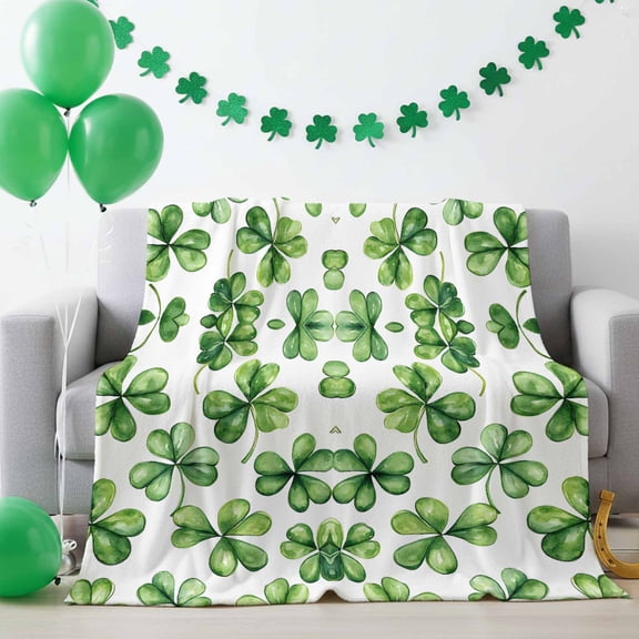 Throw Blanket Fleece Throw Blanket 40x50in, St. Patrick's Day Lucky Shamrock Soft Lightweight Bed Blankets Watercolor Gradient Leaf Fuzzy Couch Blankets for All Season